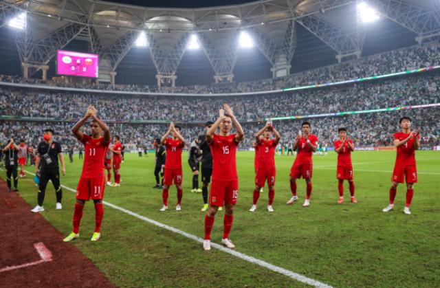 BB Sports-【话题】我们究竟在批评国足和李铁什么？